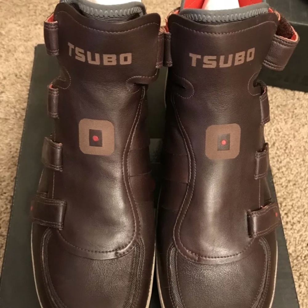 Women’s Tsubo boots/trainers Brown New Size 10